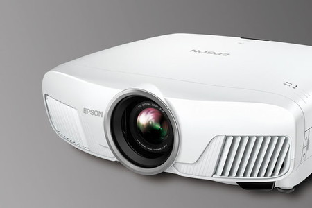 Home Cinema 4000, el nuevo proyector "barato" de Epson con resolución "4Ke"