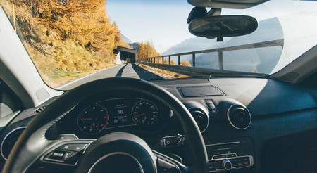 Un estudio justifica la necesidad de reducir la velocidad máxima a 70 u 80 km/h en carreteras convencionales