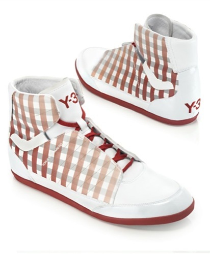 Y-3 lanza su nueva línea de deportivas primavera-verano 2009