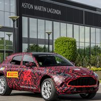 Aston Martin perfecciona todos los detalles para el inicio de producción de su primer SUV: DBX