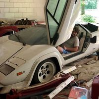 ¡Tesoros de garage! Encuentran un Lamborghini Countach original que fue guardado hace 20 años