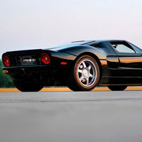 Este Ford GT de preproducción, completamente legal para carretera, sale a subasta... y no va a ser barato 
