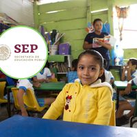 Sheinbaum frena el adelanto de vacaciones de la SEP mientras los padres de familia rechazan recortar clases 