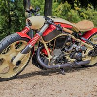 La Segunda Guerra Mundial acabó con una mítica marca de motos. 80 años después revive con estas custom retro