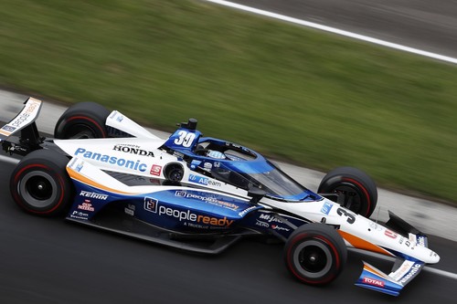 Takuma Sato gana las 500 millas de Indianápolis, Álex Palou se estrella y el embrague arruina a Fernando Alonso