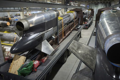 Maior fornecedora de drones e armas para o governo ucraniano é uma antiga fábrica de cenários e objetos para filmagens | Imagem: X , Mezha