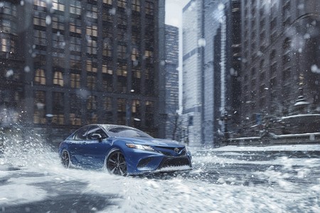 ¡Agárrense con todo! Toyota Camry y Avalon estrenan tracción AWD