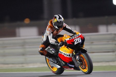 MotoGP 2011, desvelado el misterioso testigo de la moto de Pedrosa