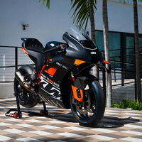 Alguien pagó 40.000 euros por una KTM que es casi como una MotoGP. Con cero kilómetros, ahora la pone a la venta