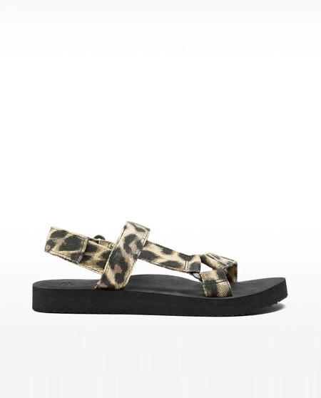Sandalias