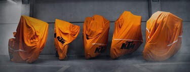 Ni vender las miles de motos que tienen almacenadas, ni reducir su deuda multimillonaria. El siguiente paso para la supervivencia de KTM ha sido mandar una carta