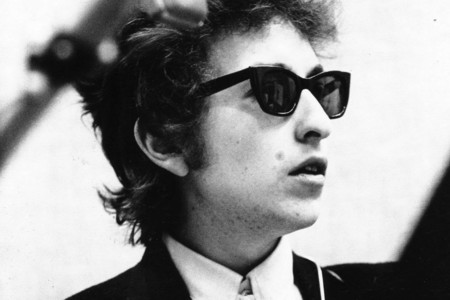 Siete pares de gafas de sol vistas en pasarela inspirados en grandes músicos