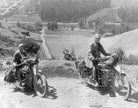 La hazaña de las hermanas Van Buren: Un viaje en moto de 9.000 km por la igualdad en 1916