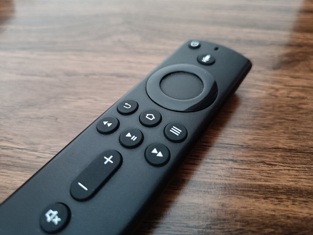 El mando de tu Fire TV puede controlar tu tele: así puedes cambiar entre distintas fuentes usando tu voz y Alexa