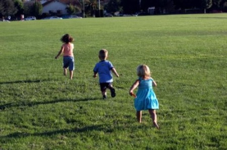 Los niños necesitan siete minutos de ejercicio intenso al día