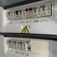 Conocer el cuadro eléctrico de nuestra casa es fundamental: esta es la función de los diferentes interruptores  