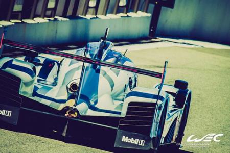 Porsche golpea primero