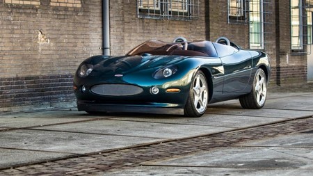 Así era el sublime Jaguar XK180 de 1998, un prototipo que honraba los 50 años de saga XK