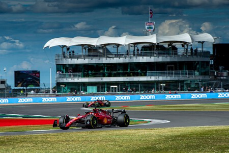 Leclerc Sainz Silverstone F1 2022