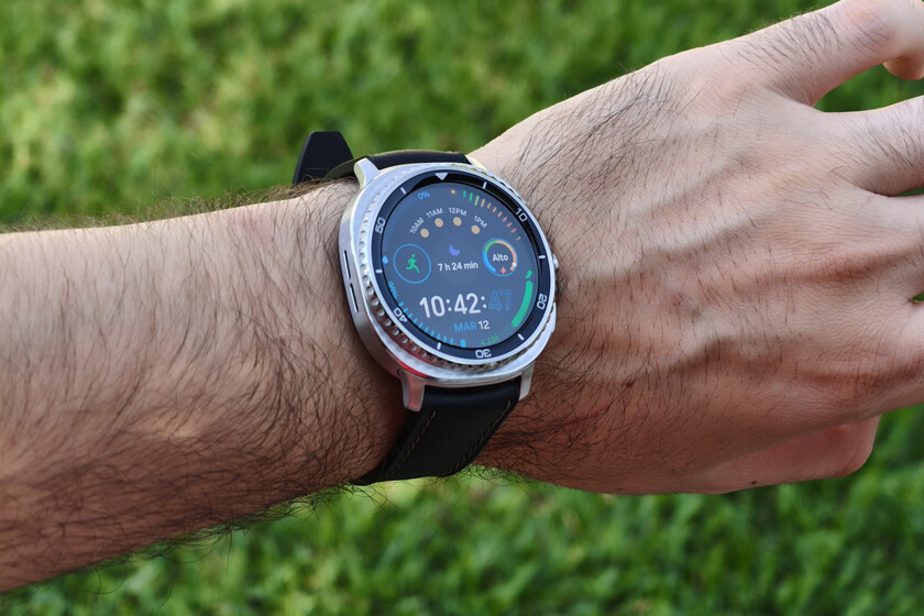 Watch8 classic Samsung ギャラクシーウォッチ Galaxy Watch8 Classic