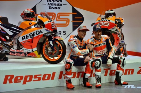 Las lesiones de Jorge Lorenzo y Marc Márquez, protagonistas en la presentación del Repsol Honda de MotoGP