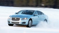Los Jaguar XF y XJ podrán tener tracción total (AWD)