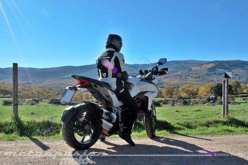 Nos perdemos de noche con la Ducati Multistrada 1200 S, y con mucho gusto