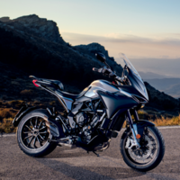 MV Agusta Turismo Veloce: una trail asfáltica de 110 CV que gana en comodidad sin perder su garra