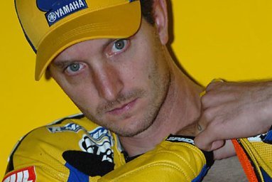 Colin Edwards confirmado como piloto de Yamaha Tech 3
