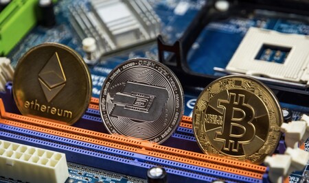Apple busca a un experto en criptomonedas para "liderar estrategias con pagos alternativos"