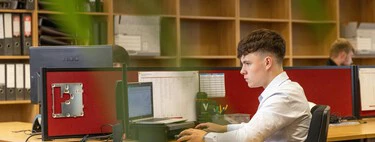 Dos estudiantes tienen el mismo título universitario. Uno llegará más lejos que otro: el que venga 