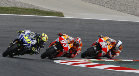 Motorpasión a dos ruedas: el carrerón de MotoGP en Catalunya y la toma de contacto HD Street 750