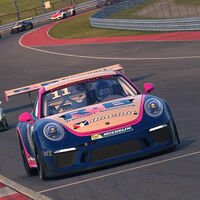 Se dejó casi 3.000 euros para crear uno de los cockpits más brutales e inmersivos que verás en mucho tiempo