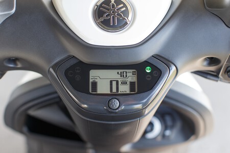 Yamaha Neos 2022 005