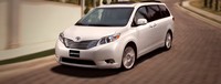 Toyota Sienna no entra en "recall" en México, Highlander sí 