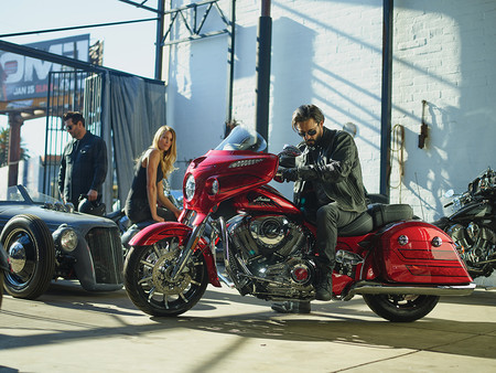 ¡Caramelo americano! Sólo 350 Indian Chieftain Elite, cada una con 25 horas de pintura encima