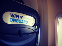 Iberia anuncia wifi en sus vuelos pero... 