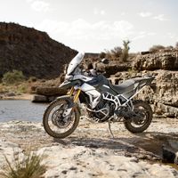 ¡Ya llegó! La Triumph Tiger 900 se presenta como una moto trail en tres versiones de 95 CV y desde 11.350 euros