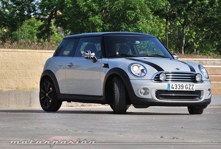 Mini Cooper, prueba (equipamiento y seguridad)