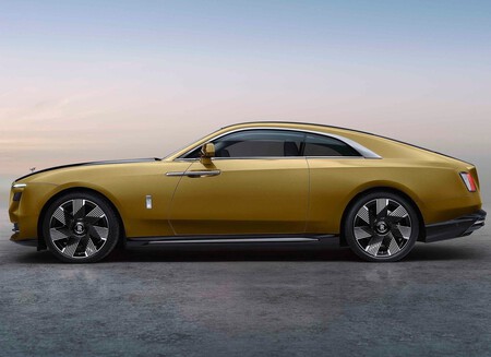 Rolls Royce Spectre 2024