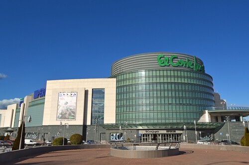 Día sin IVA en El Corte Inglés: ahórrate el 21% de IVA en patinetes Xiaomi, portátiles HP, Smart TV's y muchos más productos