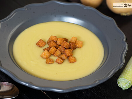 Crema de puerros en Thermomix, la crema de verduras más fácil y sabrosa