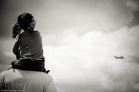 Parece ser que los niños también molestan en los aviones‏