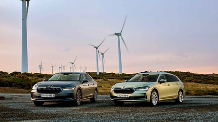 Skoda Superb 2024: sedán y Combi
