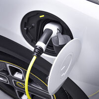 El sector del automóvil en España ve su recuperación en el coche eléctrico y pide ayuda al Gobierno para conseguirlo