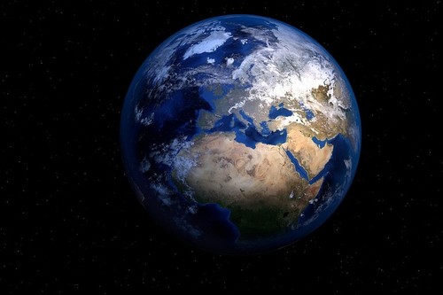 Gente que ha dado al vuelta al mundo de diversas formas y a distintas velocidades 