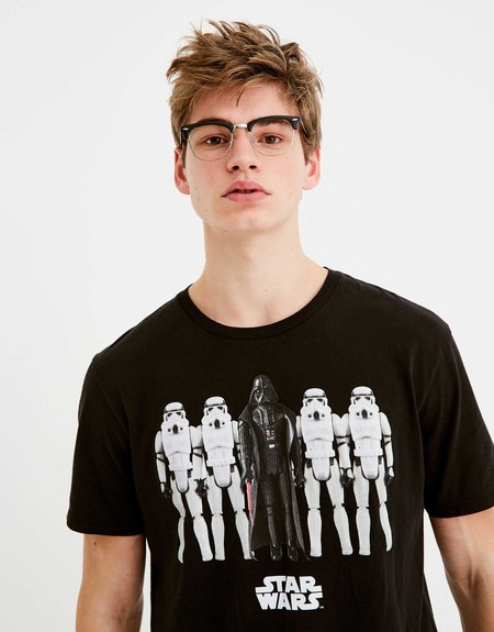 Pul&Bear vuelve a lanzar una colección unisex, ahora con el poder de la fuerza de Star Wars