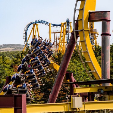 Los parques de atracciones no dejan meter comida de fuera por "razones de higiene y seguridad". Facua cree que es ilegal y está denunciando