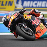 Pedro Acosta domina en Hungría pero el ritmo de Marc Márquez desvela que está para darse una alegría 