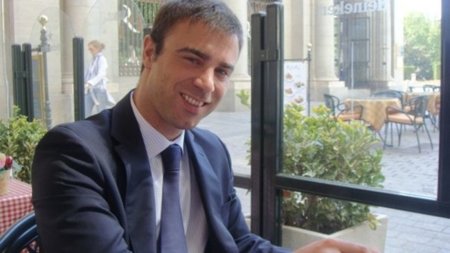 El senador popular Idelfonso Pastor quiere poner al Senado del lado de la Neutralidad